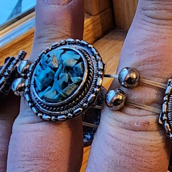 Vintage Mixed Stone Chips Stretch Silver Tone Bracelet - Picture 10 of 16